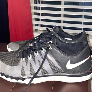 Make an offer! Nike shoes size 10.5